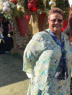 Who Is Asalia Nazario? Everything About Zoe Saldana’s Mom 2 asalia nazario