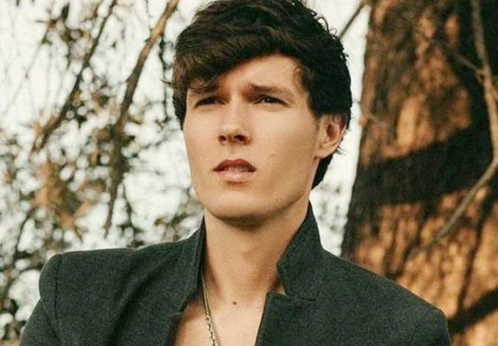 Who is Zach Justice? Inside the Life of the American Actor 4 Zach Justice