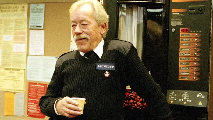 Who Is Leslie Schofield? All About the English Actor’s Career 2 leslie schofield