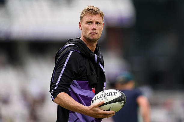 A Fresh Look at Andrew Flintoff the Television Presenter 1 andrew flintoff